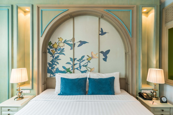 Book a stay at least 7 days in advance, save more plus enjoy all the extra benefits of booking direct.