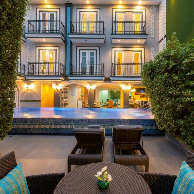 The Relaxing Area is a great choice for taking a break outside your room with some cold drinks by the pool. Experience it for yourself at La Petite Salil Sukhumvit Thonglor 1.

For more information:
📲Line @lapetitesalil
☎️+66 (0)2 114 3536

#LaPetiteSalilHotels #Boutiquehotel #Bangkok